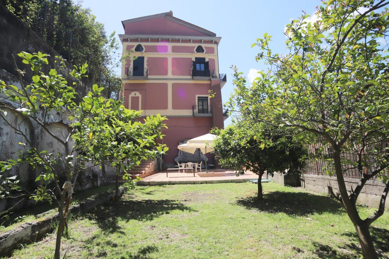 Palazzo Pellegrino Vietri Villa Exterior photo